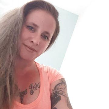 Tattoogirl uit West-Vlaanderen,Belgie